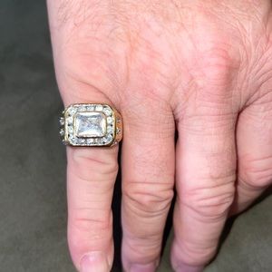 Mens Cubic  Zirconia ring